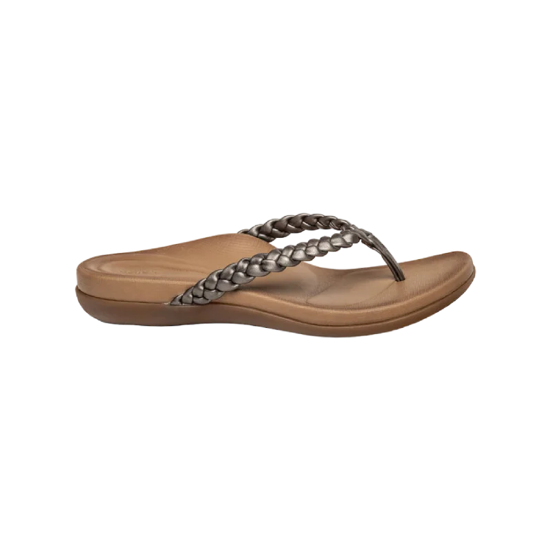 Men's sandals with a decorative buckle or charmMen's sandals with a decorative buckle or charmRachel Water-Friendly Thong