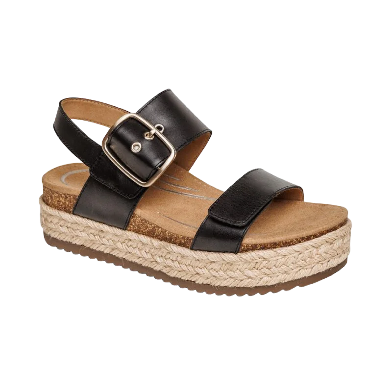 Men's sandals in a neutral color like black or brownMen's sandals in a neutral color like black or brownVania