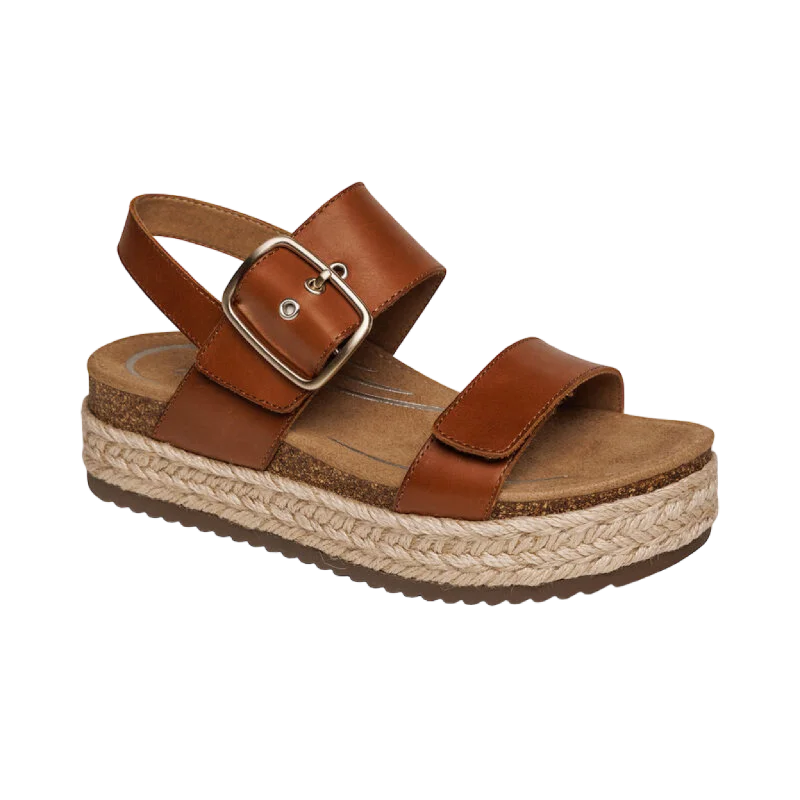 Men's sandals with a padded heelMen's sandals with a padded heelVania