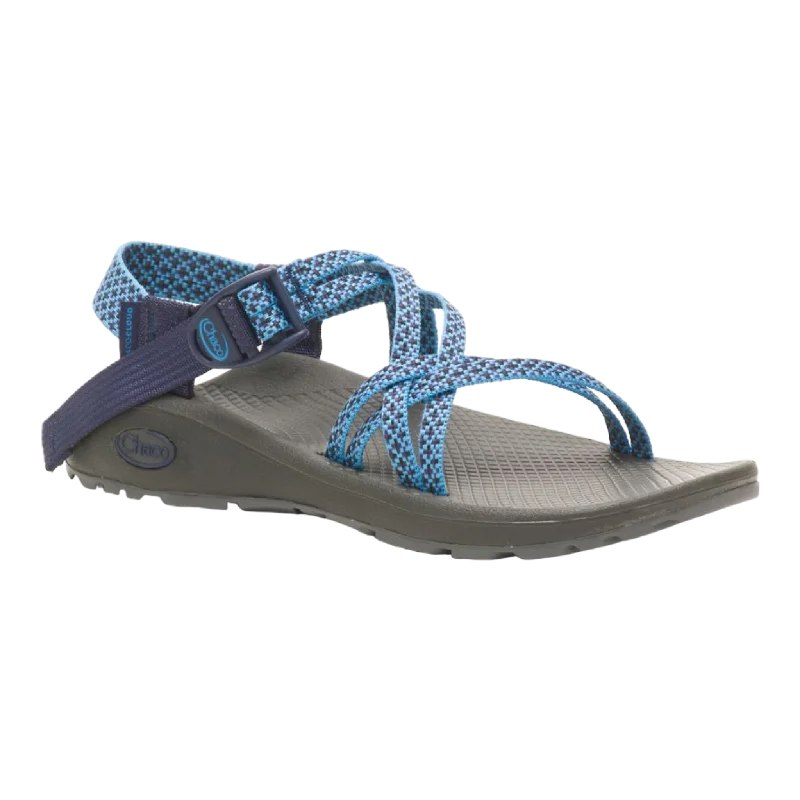 Men's sandals in a neutral color like black or brownMen's sandals in a neutral color like black or brownWomen's Z/Cloud X