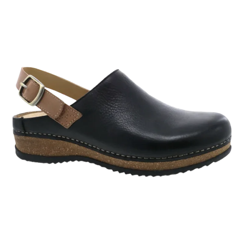 Men's sandals with a contrast stitching detailMen's sandals with a contrast stitching detailMerrin