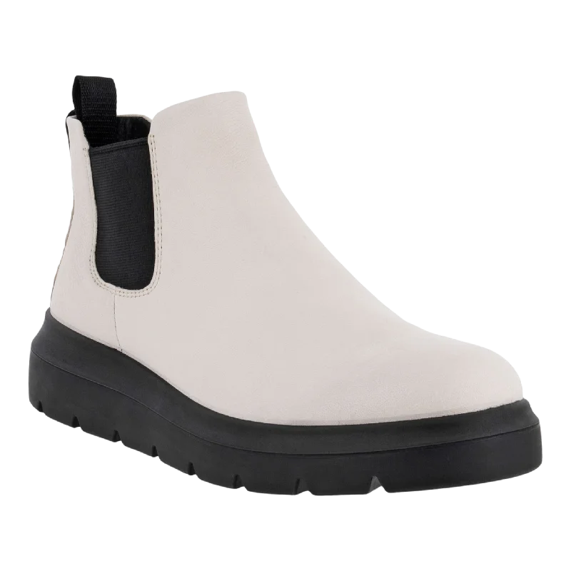 Men's sandals with a contrast stitching detailMen's sandals with a contrast stitching detailNouvelle Chelsea Boot