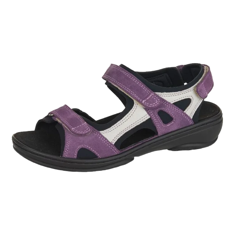 Men's sandals with a cushioned footbedMen's sandals with a cushioned footbedRomy