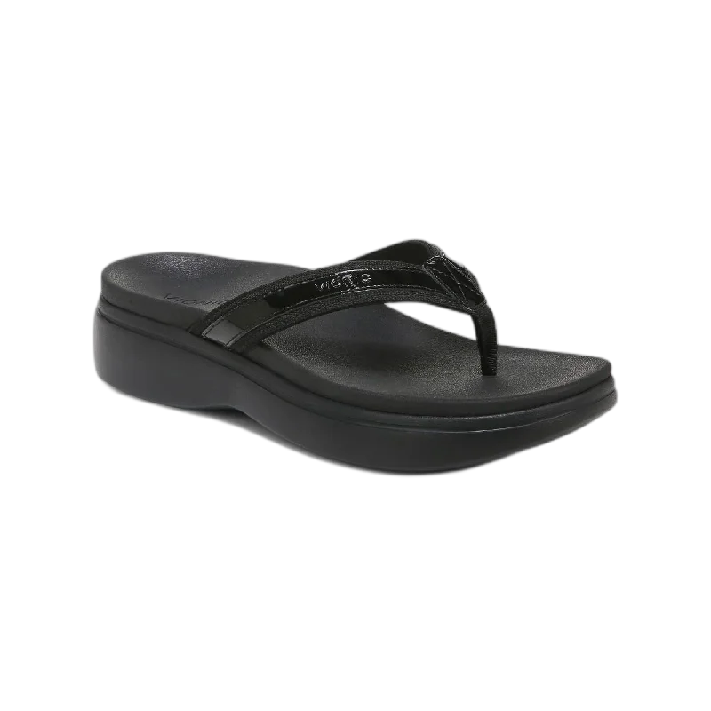 Men's sandals with a rubber sole for tractionMen's sandals with a rubber sole for tractionHigh Tide Platform Sandal