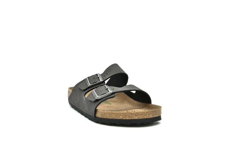 Waterproof men's sandals for water activitiesWaterproof men's sandals for water activitiesBIRKENSTOCK Arizona