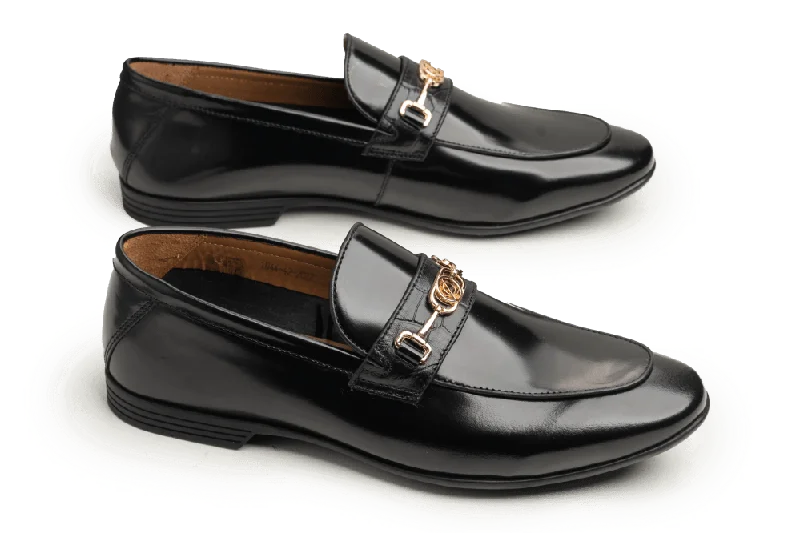 Men's loafers with a flexible sole for easy movementMen's loafers with a flexible sole for easy movementLOGO 1044 BKA