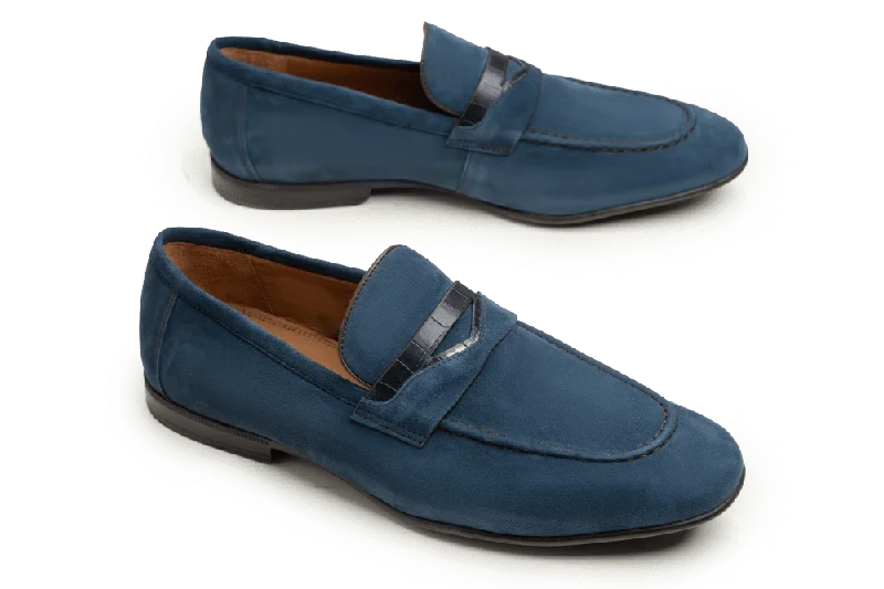 Men's loafers with a cushioned footbedMen's loafers with a cushioned footbedLOGO 1066 BLU