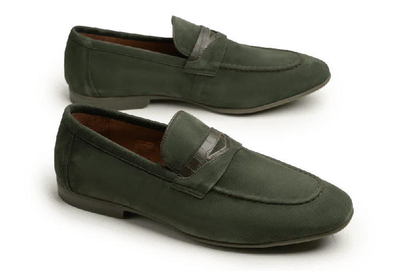 Men's loafers with a flexible sole for easy movementMen's loafers with a flexible sole for easy movementLOGO 1066 GRN