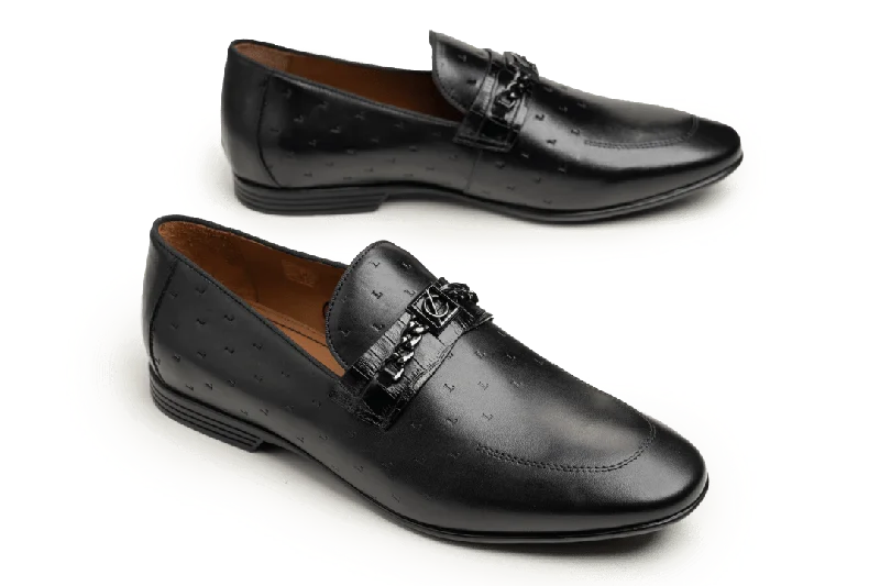 Men's loafers with a moc - toe designMen's loafers with a moc - toe designLOGO 1073 BKA