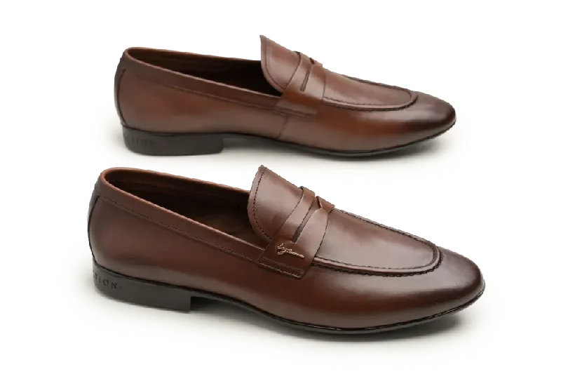 Men's loafers with a smooth leather finishMen's loafers with a smooth leather finishLOGO 9548 BRA