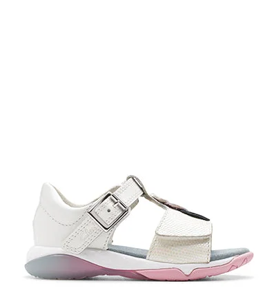 Men's sandals with a toe post designMen's sandals with a toe post designCLARKS OSIAN CHARM T WHITE