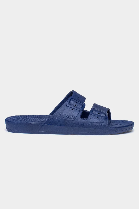 Waterproof men's sandals for water activitiesWaterproof men's sandals for water activitiesFreedom Moses Basic Sandals | Navy