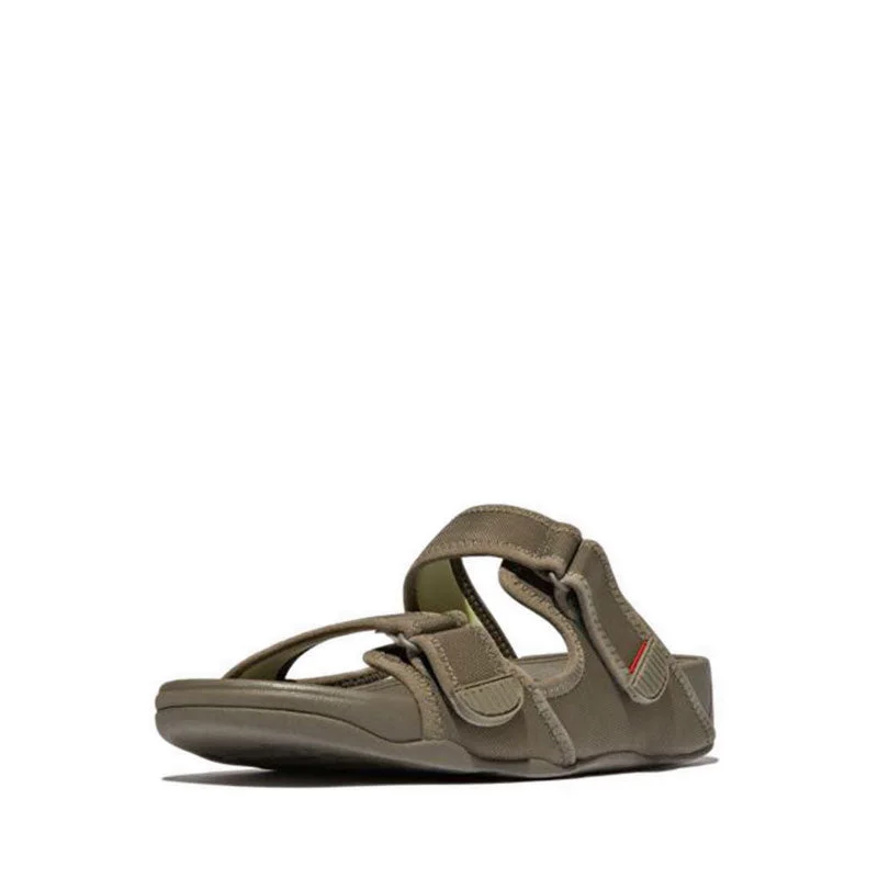 Men's sandals with a padded heelMen's sandals with a padded heelGogh Moc Adjustable Water-Resistant Slides