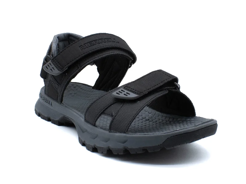 Men's sandals in a neutral color like black or brownMen's sandals in a neutral color like black or brownMERRELL Cedars Convert 3 Black