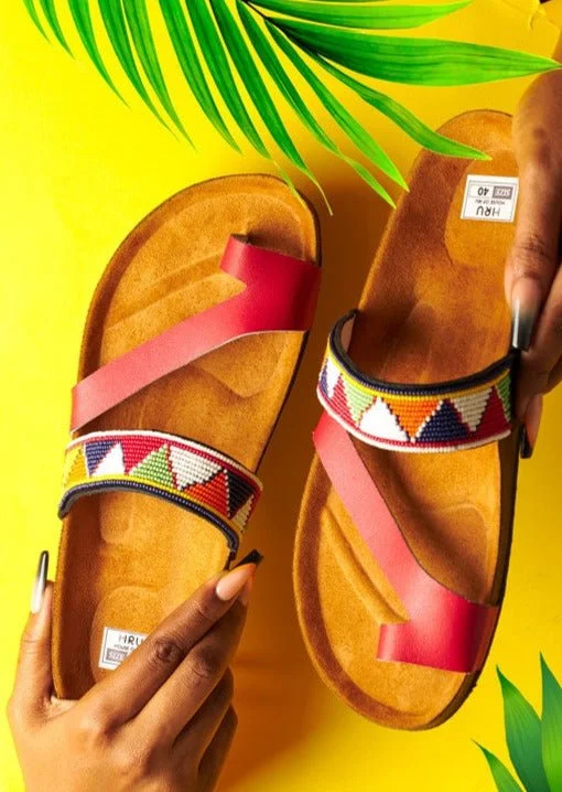 Men's sandals with a contrast stitching detailMen's sandals with a contrast stitching detailMikono Mauwa Cork flexible and durable Sandals