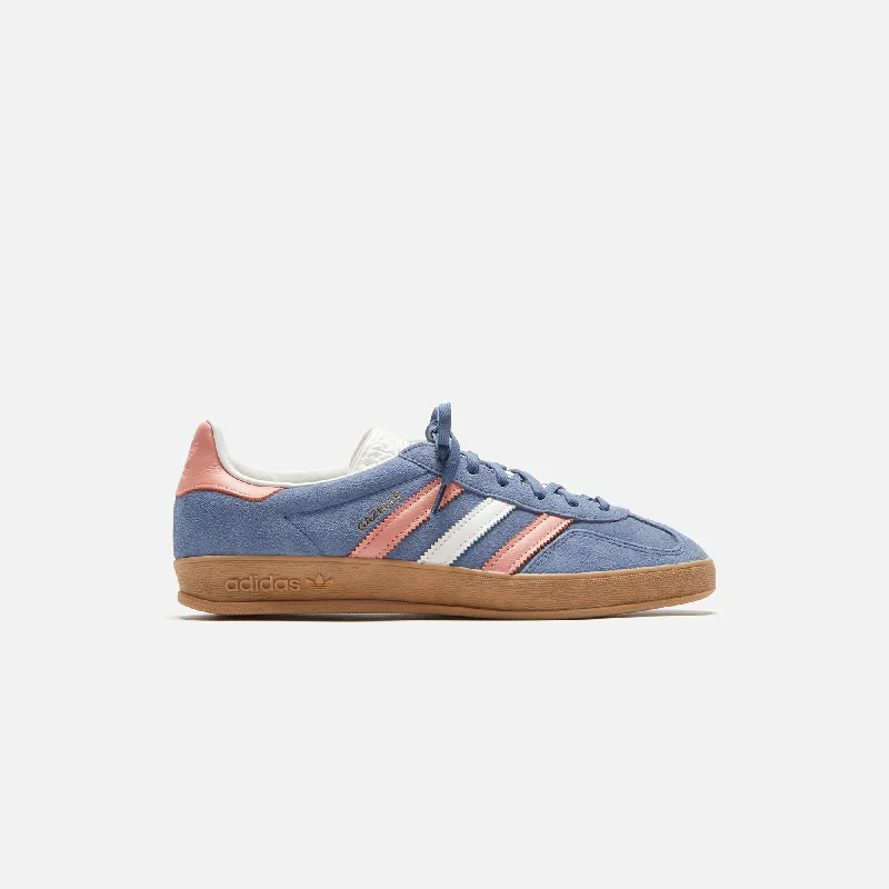 Men's vegan leather sneakers for an eco - friendly optionadidas Gazelle Indoor - Blue Blink / Wonder Clay