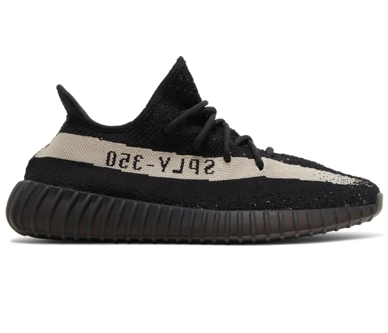 Men's track - and - field sneakers with a spike - compatible soleAdidas Yeezy Boost 350 V2 (Oreo)