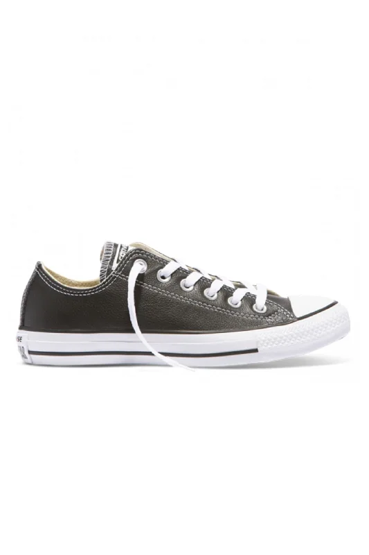 Men's waterproof hiking sneakers with a Gore - Tex liningChuck Taylor All Star Leather Low Top Black