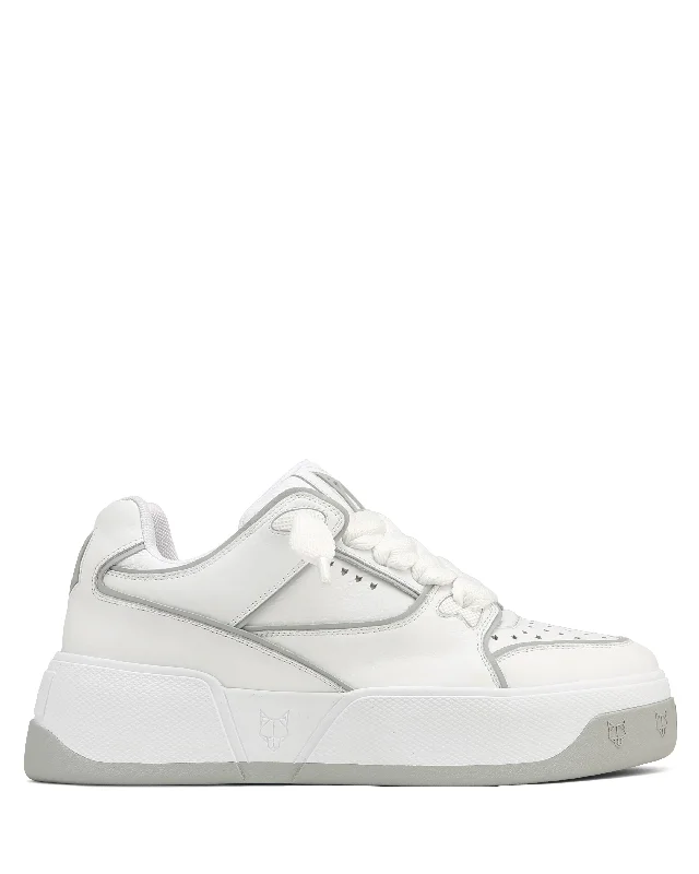 Men's retro - inspired basketball sneakers with a high - top designKash Leather White