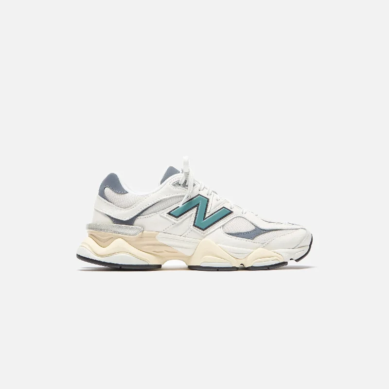 Men's narrow - width sneakers for a snug fitNew Balance 9060 - Sea Salt / New Spruce