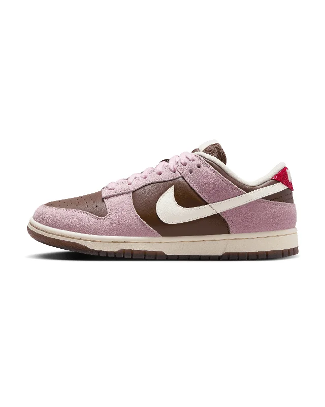 Men's low - top canvas sneakers with a floral printDunk Low "Neapolitan" - Cacao Wow / Pale Ivory / Pink Foam