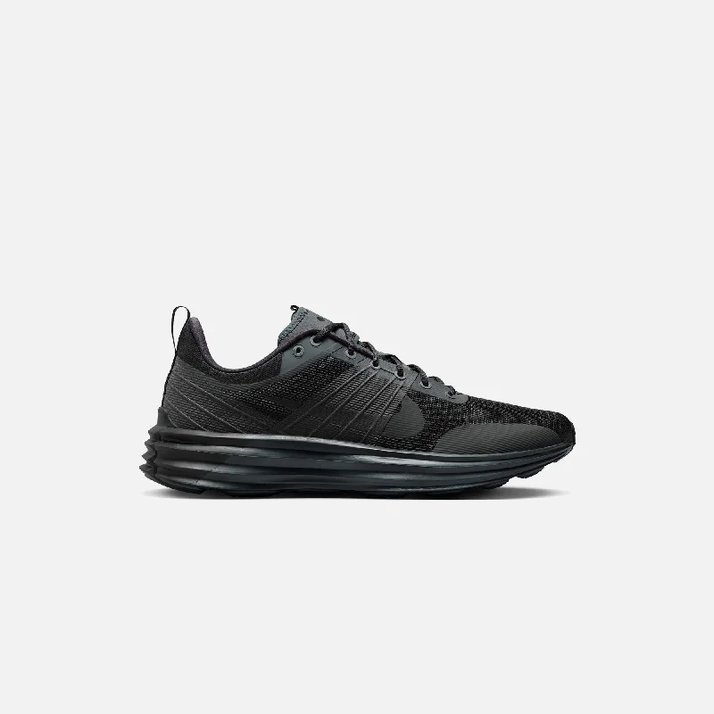 Men's sneakers with a removable insole for easy cleaningNike Lunar Roam - Dark Smoke Grey / Dark Smoke Grey / Anthracite / Black