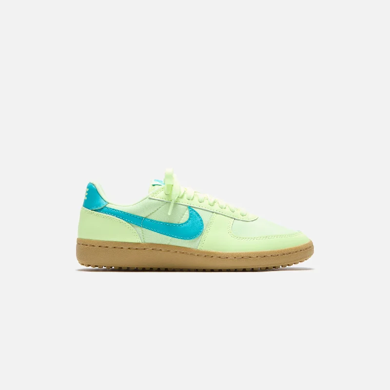 Men's tennis sneakers with a non - slip outsoleNike Field General 82 - Barely Volt / Dusty Cactus / Gum Light Brown