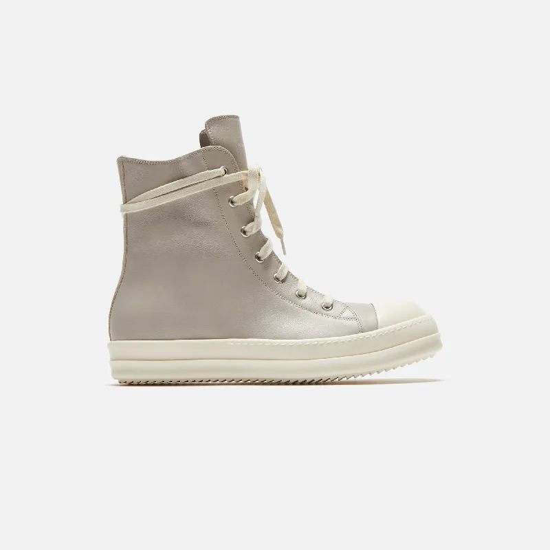 Men's sneaker collections based on popular cultureRick Owens Sneaker - Gray