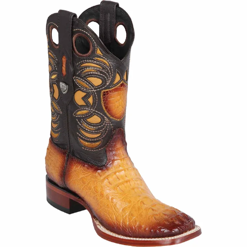 Men's western boots with a traditional western boot silhouette and a polished shineMen's Wild West Caiman Hornback Ranch Toe Boot 28240201